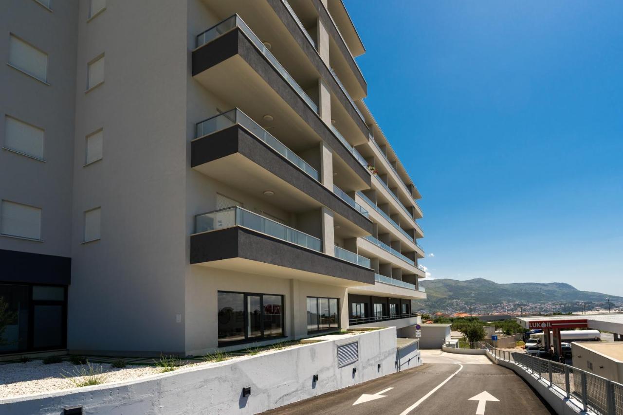 Modern Apartments Sirobuja Split Buitenkant foto